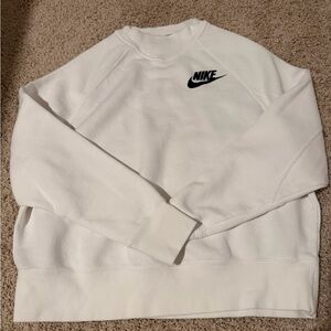 Women’s Nike Sweatshirt